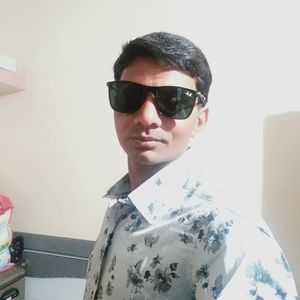 Meet your Posher, Manish